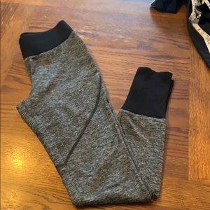 Under Armour Leggings - Womens size small